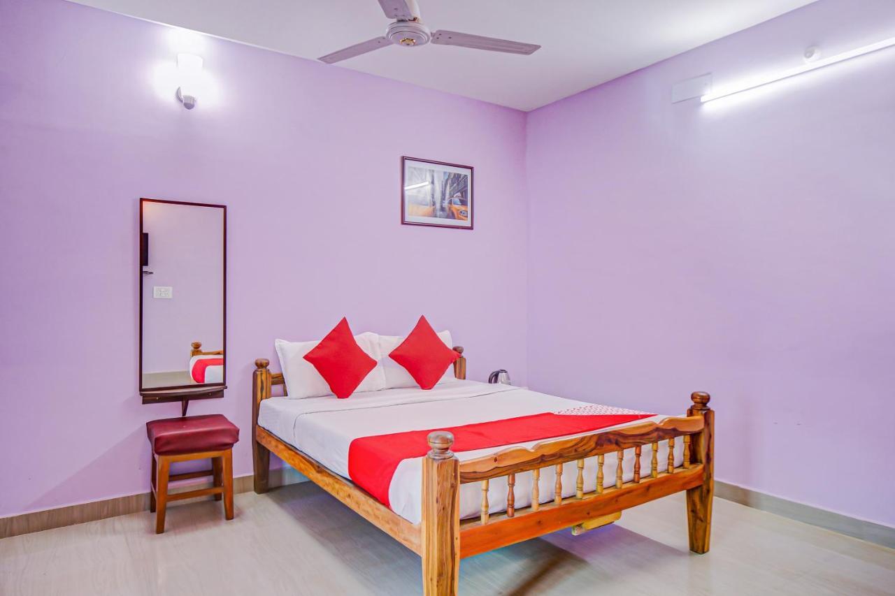 Oyo 81673 D Anchorage Inn Pondicherry Exterior photo